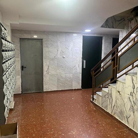 El Palo Cosy, 200 M From The Beach Apartment Malaga Luaran gambar